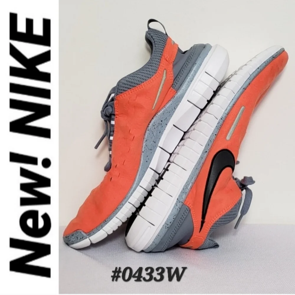 ❤️NIKE NWOB>>>Women'sFree OG'14orange running shoes/sneakers 🤍Size 13